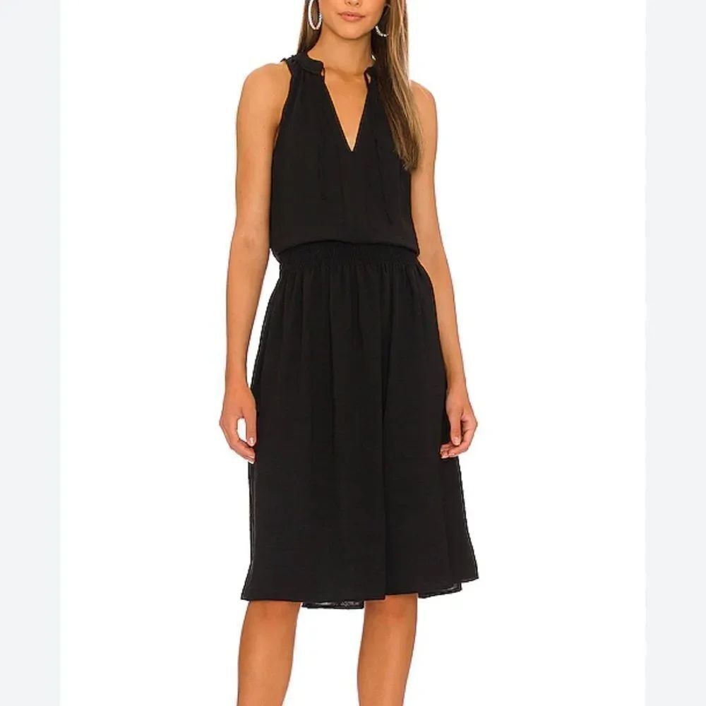 BROCHU WALKER Francine Dress in Black Onyx
Z15
